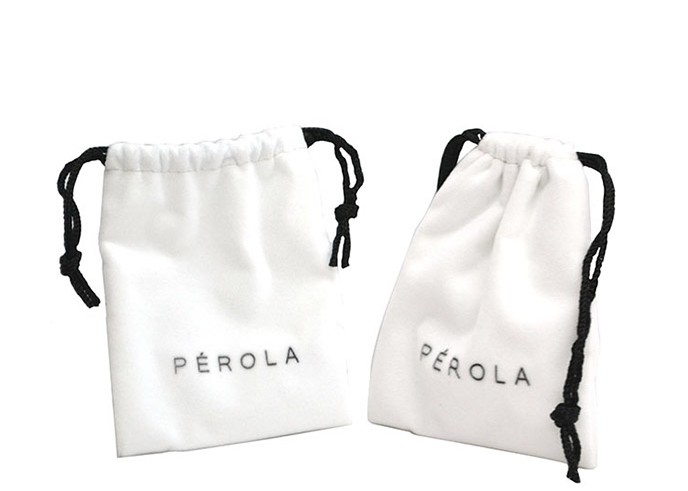 Perola-Velvet-bag